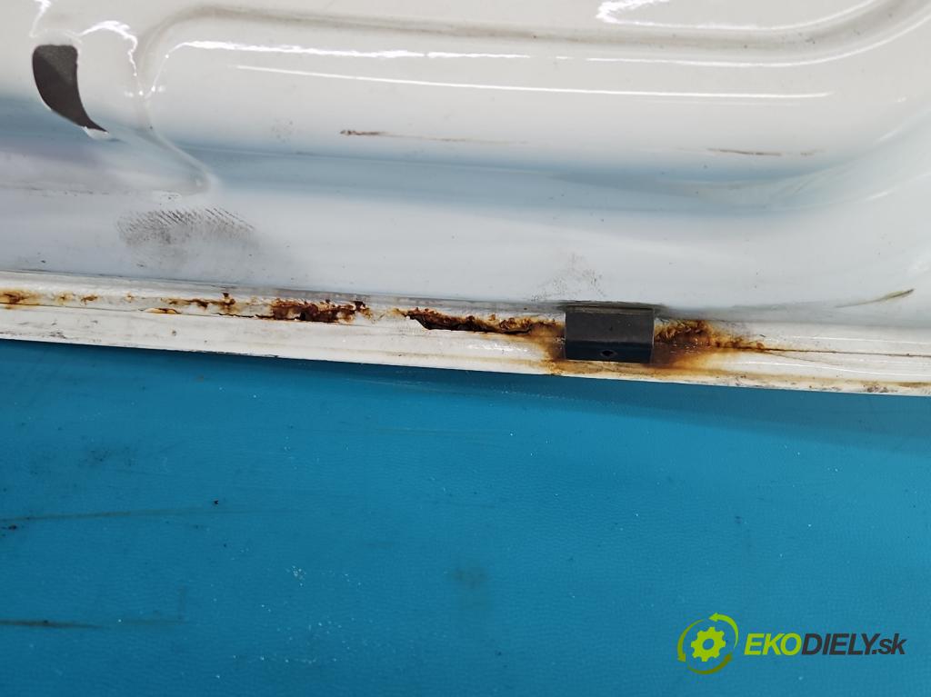 Seat Ibiza IV 6J 2008-2017 1.4 16V 86 HP manual 63 kW 1390 cm3 3- zadna kufor  (Kapota zadná (kufor))