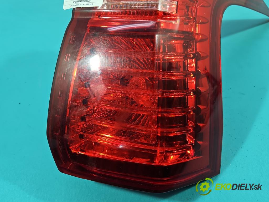 Peugeot 5008 I 2009-2017 1.6 16V 120 HP manual 88 kW 1598 cm3 5- svetlo / reflektor zadné pravé 9672666680 (Kľučka dverí ostatné)