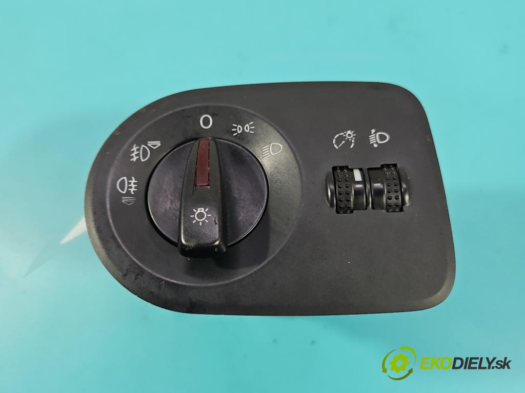 Seat Ibiza IV 6J 2008-2017 1.4 16V 86 HP manual 63 kW 1390 cm3 3- prepínač světla: na doska: 6J1941531A