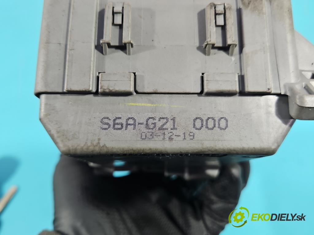 Honda Civic VII 2000-2006 1.4 16V 90 HP manual 66 kW 1396 cm3 5- riadiaca jednotka motora 37820-PMA-G22