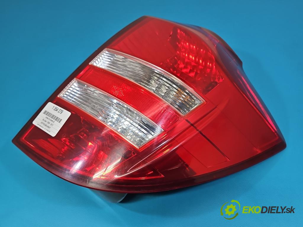 Kia Ceed I 2006-2012 1.6 crdi 114 HP automatic 84 kW 1582 cm3 5- svetlo / reflektor zadné pravé  (Kľučka dverí ostatné)