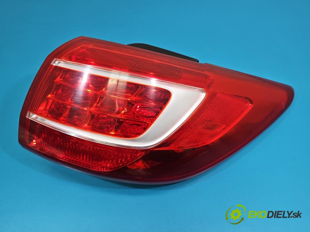 Kia Sportage III 2010-2015 2.0 crdi 136 HP automatic 100 kW 1995 cm3 5- svetlo / reflektor zadné pravé  (Kľučka dverí ostatné)