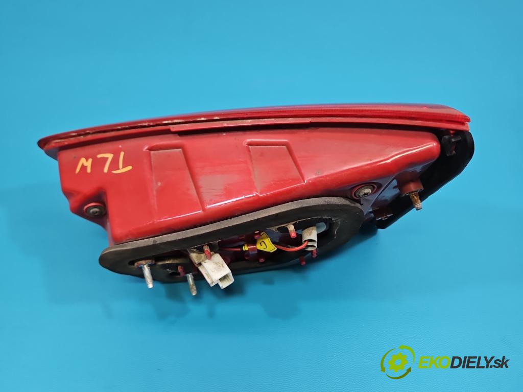 Kia Sportage III 2010-2015 2.0 crdi 136 HP automatic 100 kW 1995 cm3 5- svetlo / reflektor zadné ľavé 92405-3W0 (Kľučka dverí ostatné)