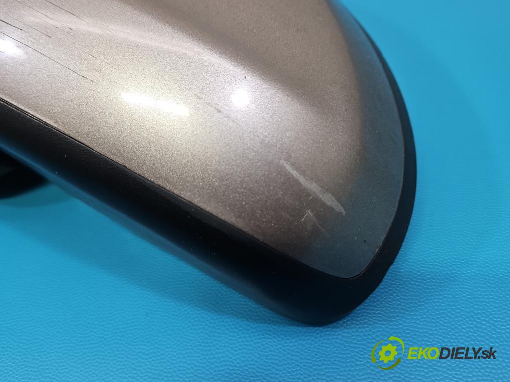 Kia Ceed I 2006-2012 1.6 crdi 114 HP automatic 84 kW 1582 cm3 5- zrkadlo ľavé  (Kľučka dverí ostatné)