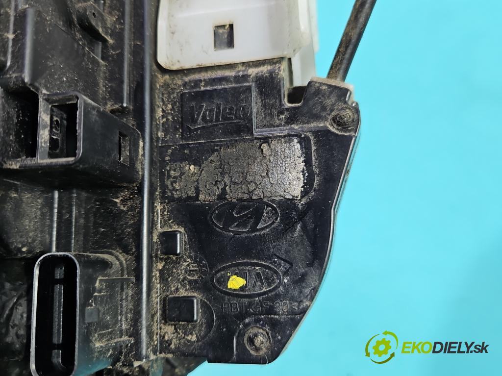 Kia Ceed I 2006-2012 1.6 crdi 114 HP automatic 84 kW 1582 cm3 5- zámok predné ľavý