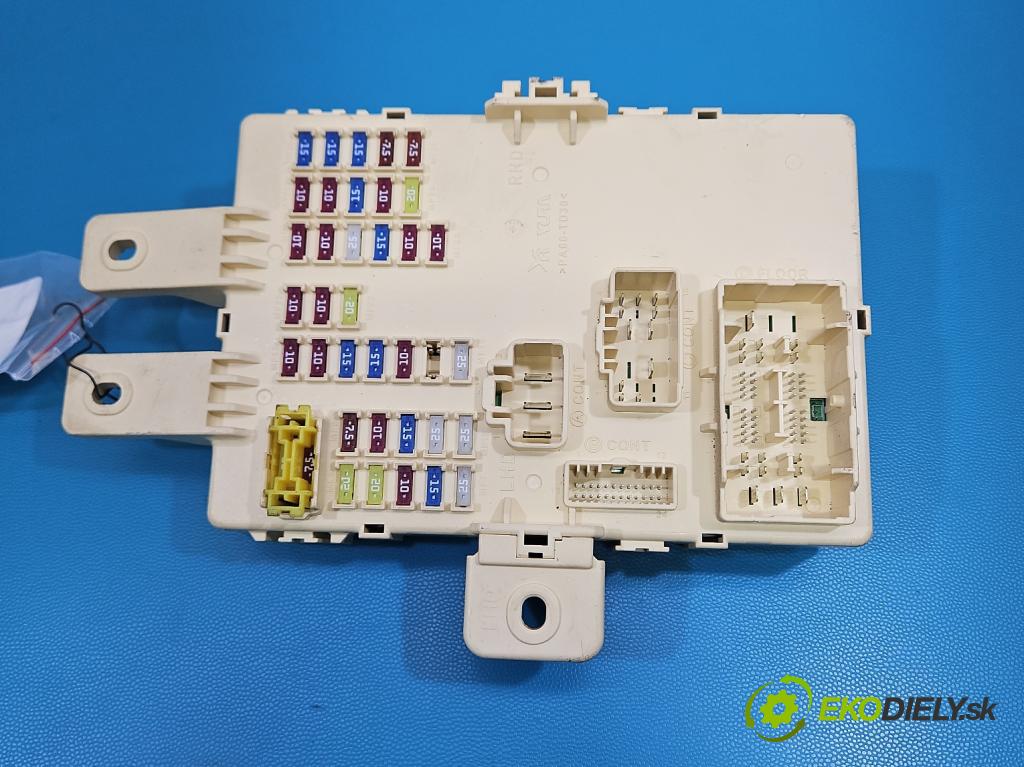 Kia Sportage III 2010-2015 2.0 crdi 136hp automatic 100 kW 1995 cm3 5- skříňka pojistková 91950-3W0300 (Pojistková skříňka)