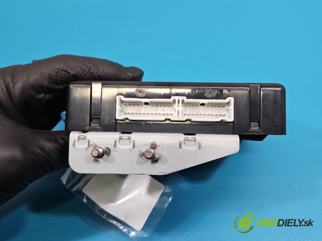 Kia Sportage III 2010-2015 2.0 crdi 136 HP automatic 100 kW 1995 cm3 5- riadiaca jednotka ostatné 95400-3U150