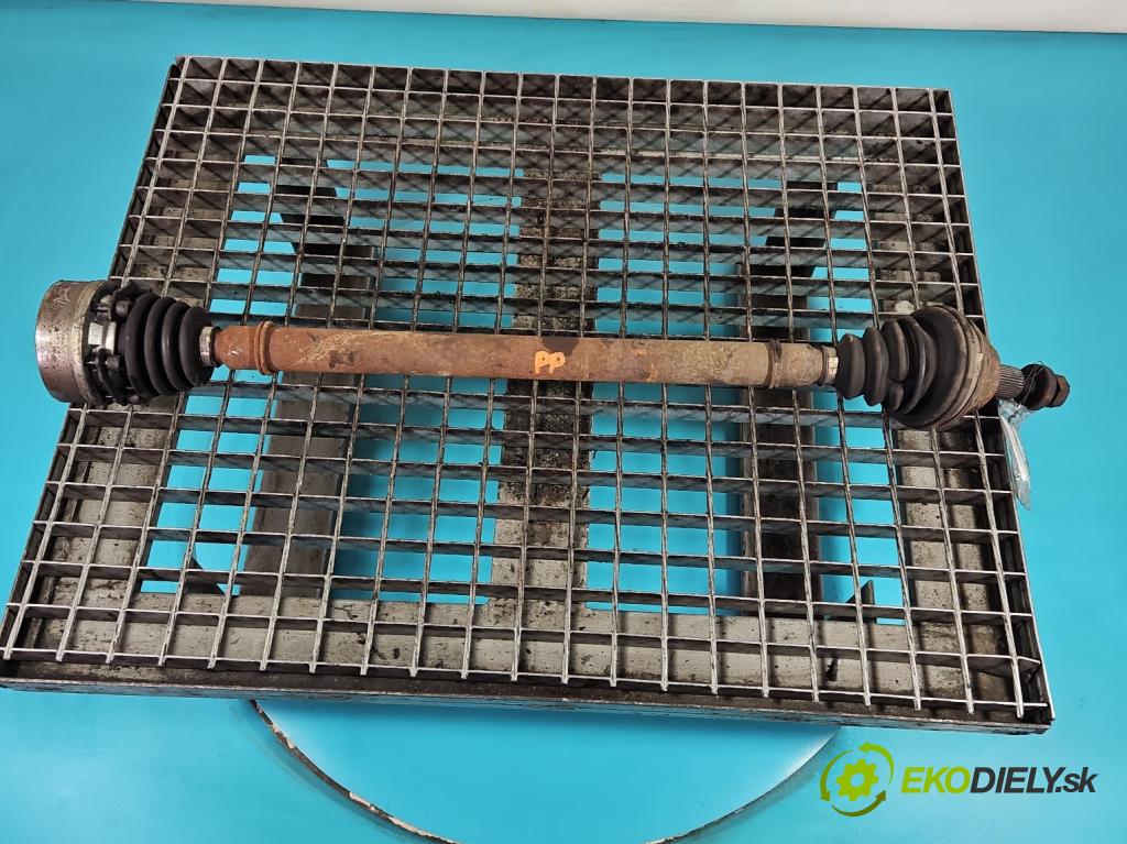 Seat Altea 1.6b 102 HP manual 75 kW 1595 cm3 5- poloos predné pravé 