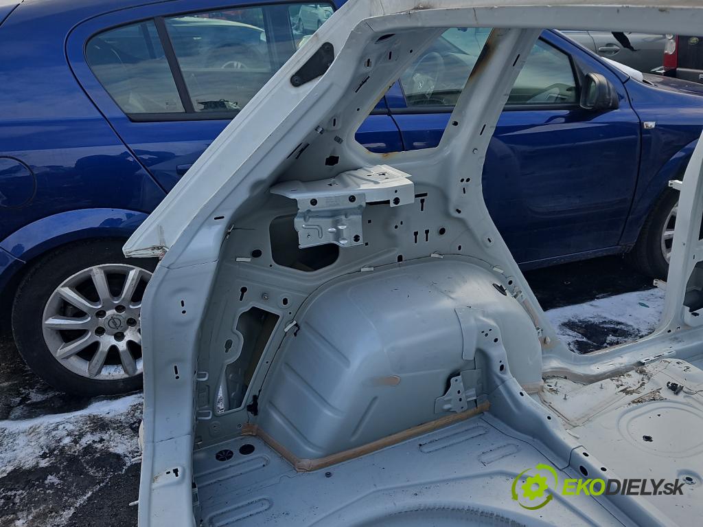 Vw Tiguan II 2016-2024 1.5 TSI 150 hp automatic 110 kW 1498 cm3 5- blatnik zadní levý