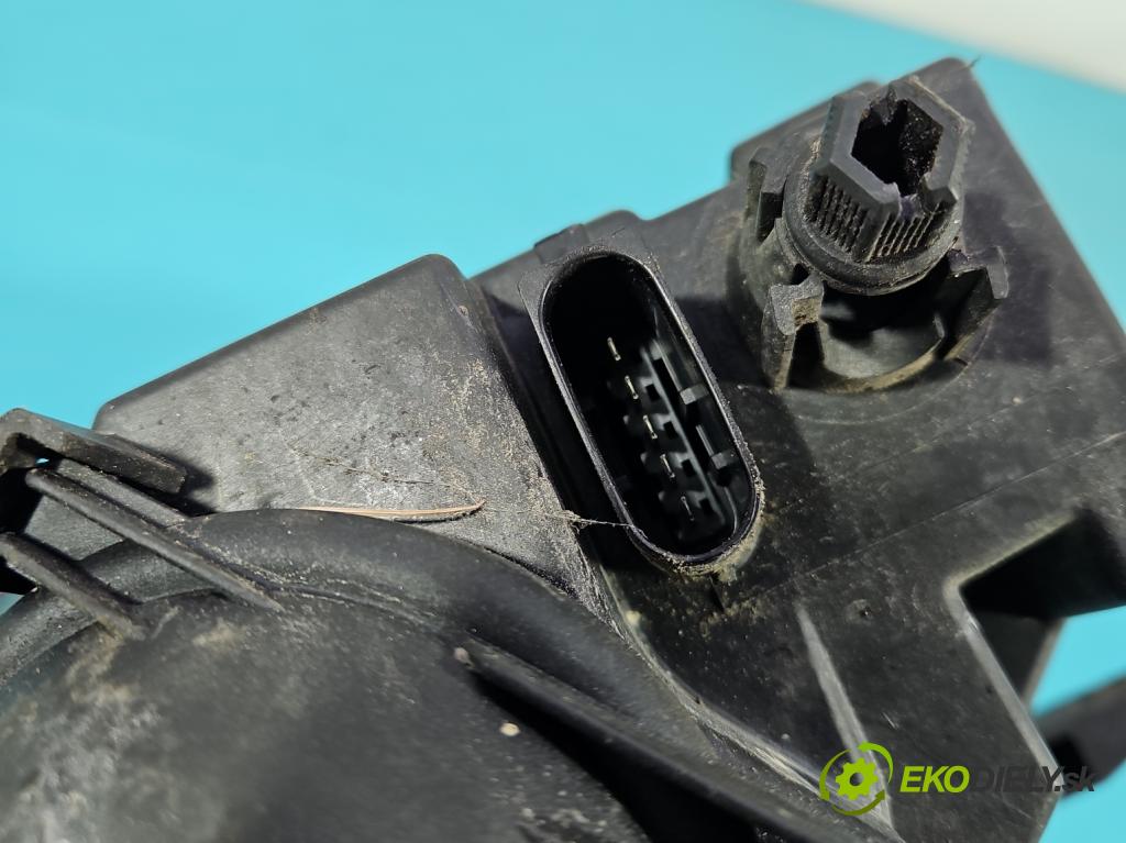 Mercedes A W169 2004-2012 2.0 CDI 82 HP manual 60 kW 1999 cm3 5- Reflektor: pravý 0301197202 (Svetlo predné pravé)