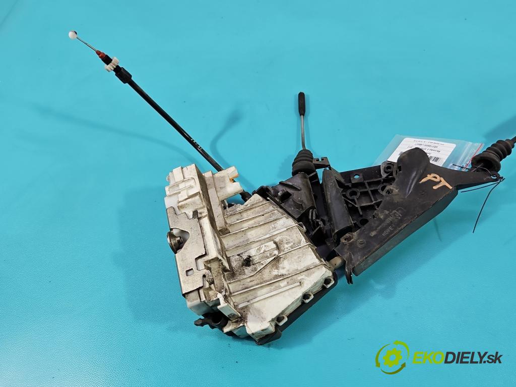 Mercedes A W169 2004-2012 2.0 CDI 82 hp manual 60 kW 1999 cm3 5- zámek zadní pravý 1697302235