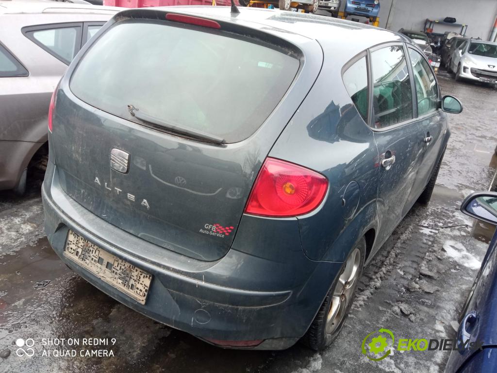 Seat Altea 1.6b 102 HP manual 75 kW 1595 cm3 5- sklo zadná  (Sklo zadné)