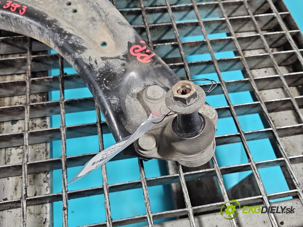 Vw Tiguan II 2016-2024 1.5 TSI 150 hp automatic 110 kW 1498 cm3 5- přední pravý  (Klika dveří ostatní)