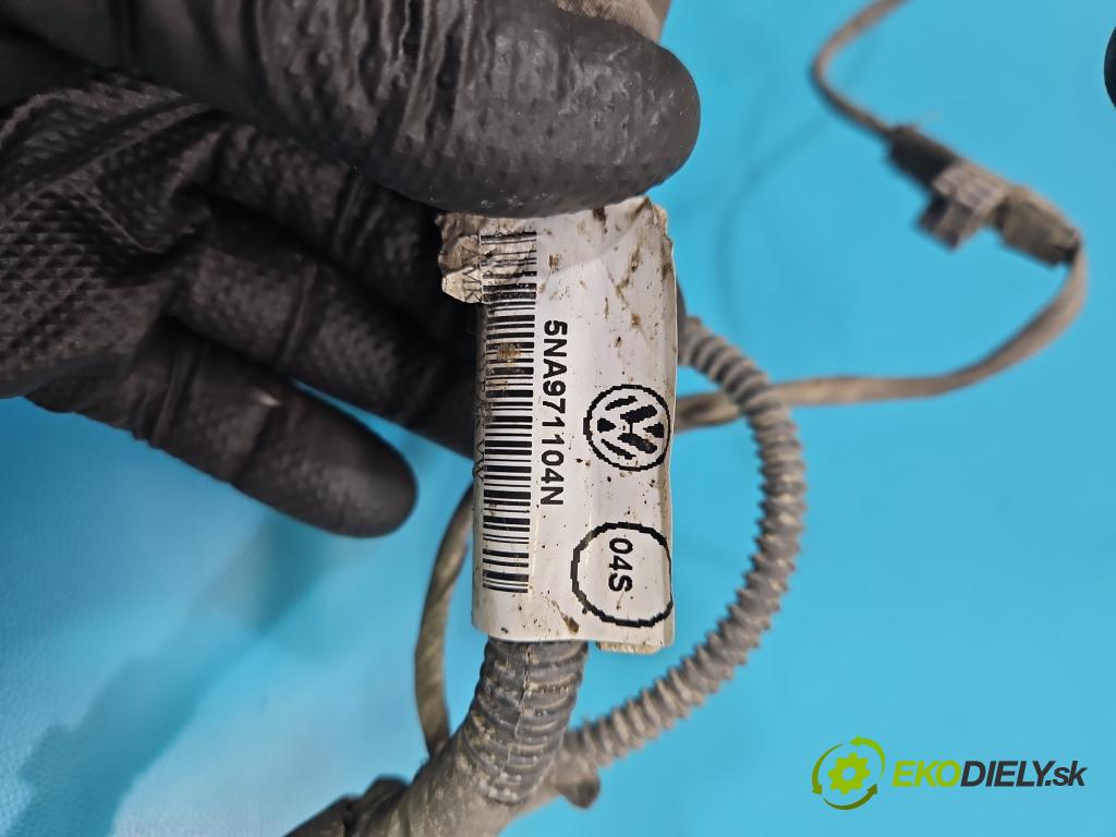 Vw Tiguan II 2016-2024 1.5 TSI 150 hp automatic 110 kW 1498 cm3 5- Balíček: nárazníku zadní 5NA971104N