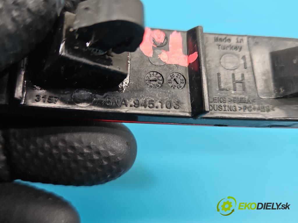 Vw Tiguan II 2016-2024 1.5 TSI 150 HP automatic 110 kW 1498 cm3 5- Odraz: 5NA945105A