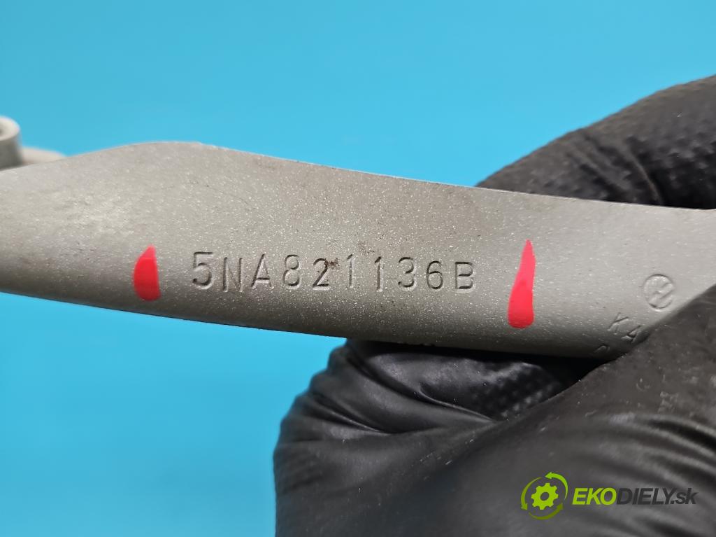 Vw Tiguan II 2016-2024 1.5 TSI 150 HP automatic 110 kW 1498 cm3 5- Upevnenie: 5NA821136B