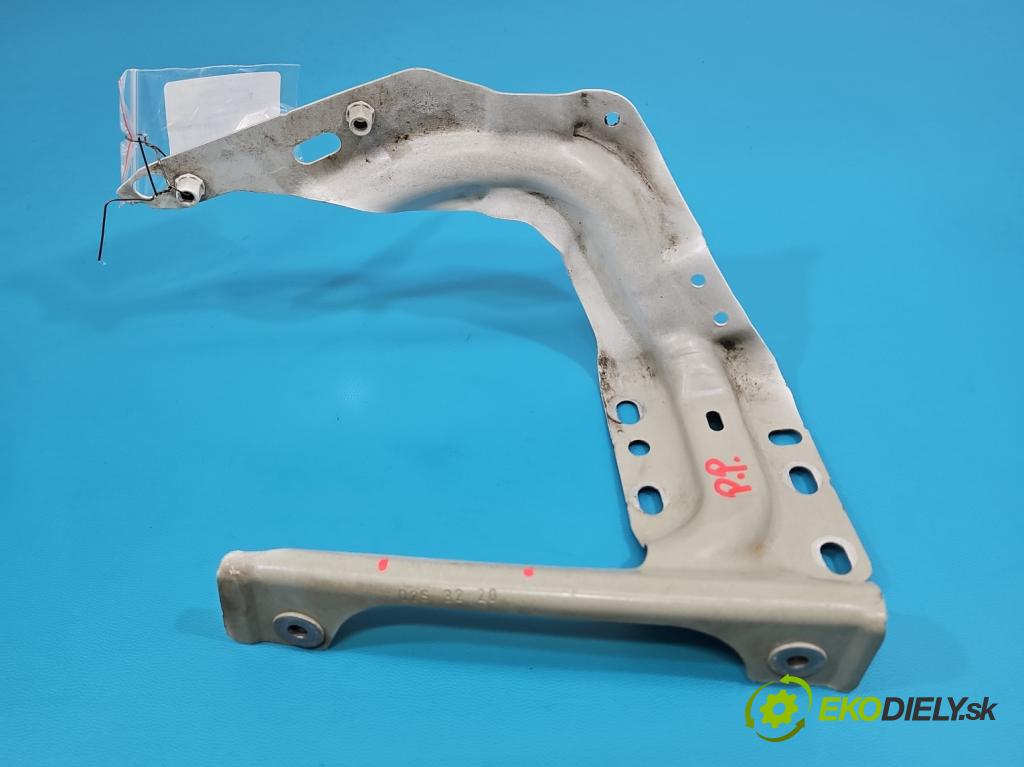 Vw Tiguan II 2016-2024 1.5 TSI 150 HP automatic 110 kW 1498 cm3 5- Upevnenie: 5NA821136B