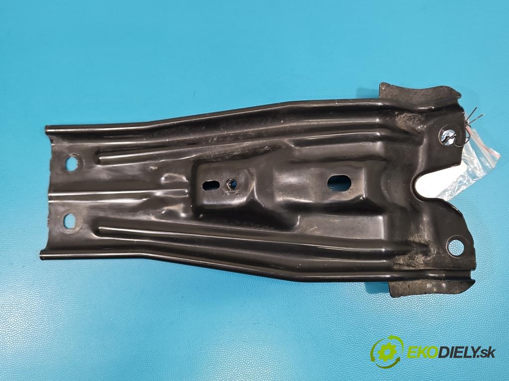 Vw Tiguan II 2016-2024 1.5 TSI 150 HP automatic 110 kW 1498 cm3 5- Upevnenie: 5NA805567