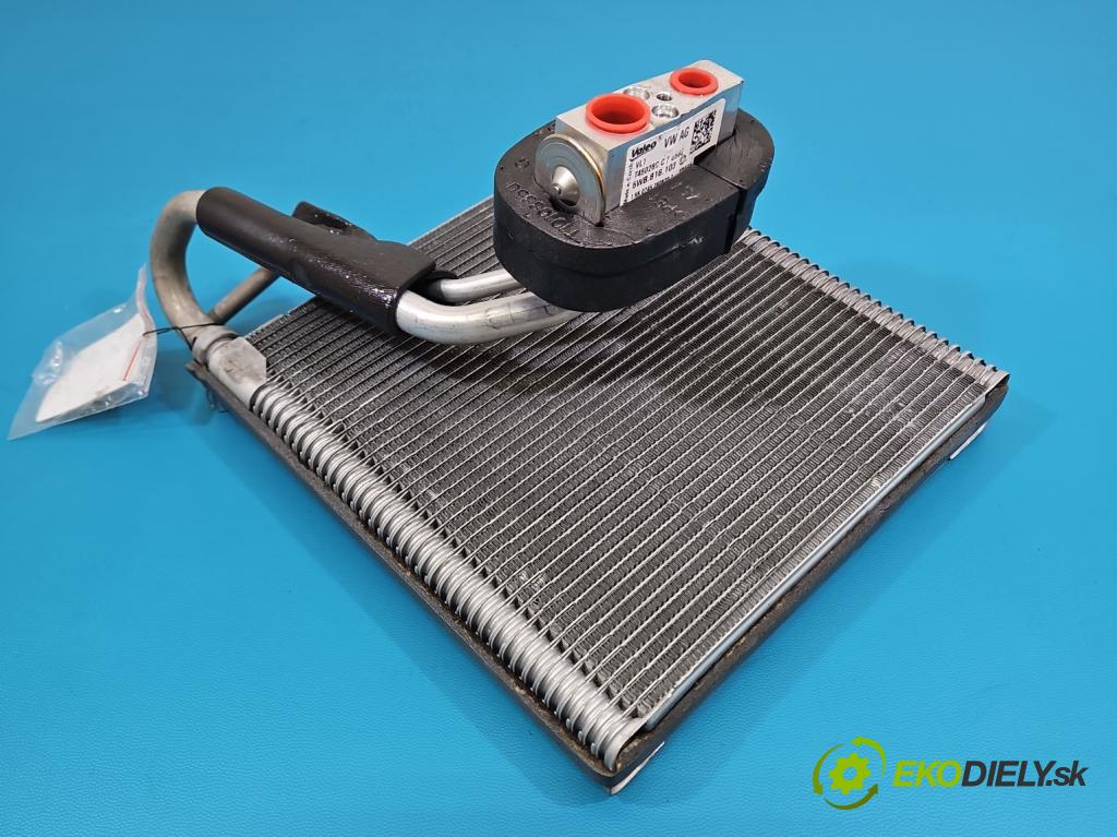 Vw Tiguan II 2016-2024 1.5 TSI 150 hp automatic 110 kW 1498 cm3 5- radiátor 5Q0816679B (Radiátor topení)