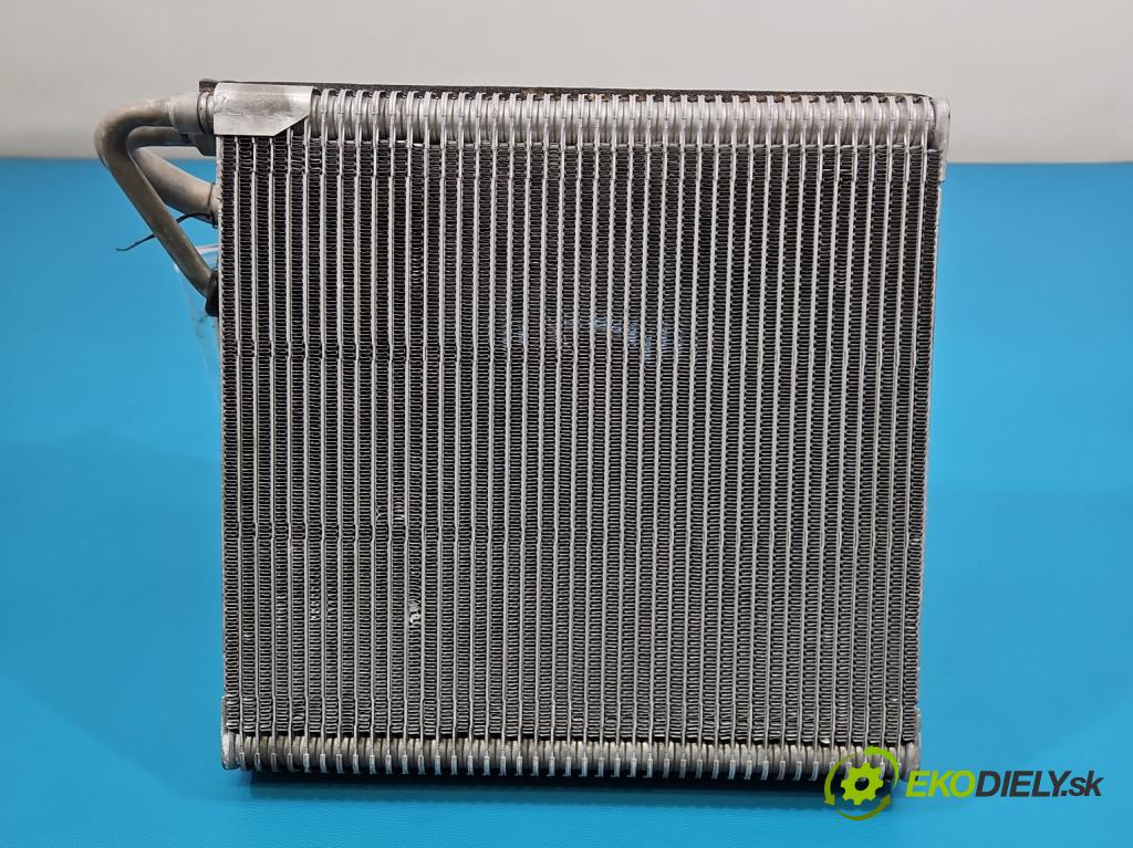 Vw Tiguan II 2016-2024 1.5 TSI 150 HP automatic 110 kW 1498 cm3 5- radiator 5Q0816679B (Radiátor kúrenia)