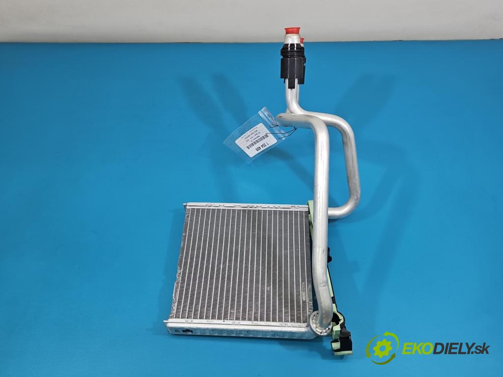 Vw Tiguan II 2016-2024 1.5 TSI 150 hp automatic 110 kW 1498 cm3 5- radiátor 5Q0819031B (Radiátor topení)