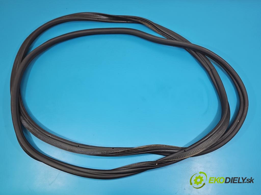 Vw Tiguan II 2016-2024 1.5 TSI 150 hp automatic 110 kW 1498 cm3 5- Těsnění: kufrových dveří 5NA827705