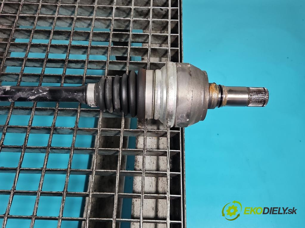 Vw Tiguan II 2016-2024 1.5 TSI 150 hp automatic 110 kW 1498 cm3 5- poloos přední pravé 3Q0407272CA