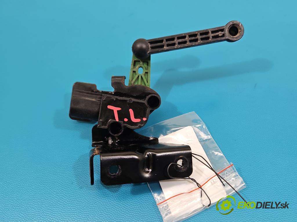 Vw Tiguan II 2016-2024 1.5 TSI 150 hp automatic 110 kW 1498 cm3 5- snímač nastavení xenon 5Q0907503 (Snímač)