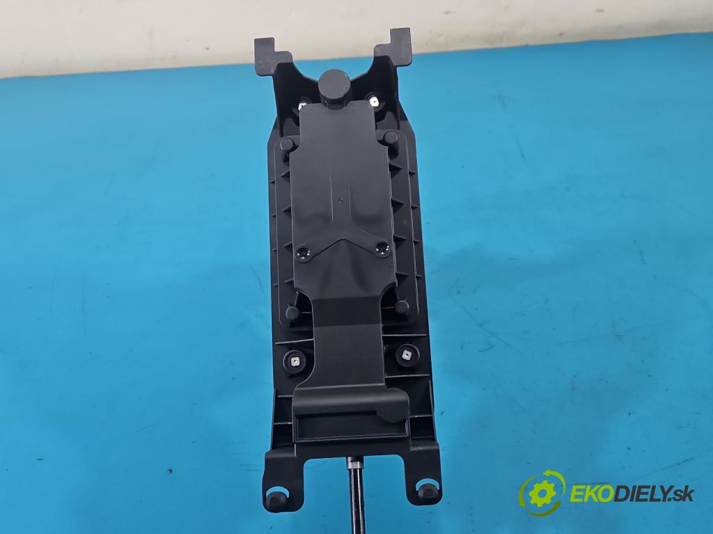 Vw Tiguan II 2016-2024 1.5 TSI 150 HP automatic 110 kW 1498 cm3 5- Páka: Změny: stupeň,rýchlosť 5QH713023AJ (Rýchlostná páka (kulisa))