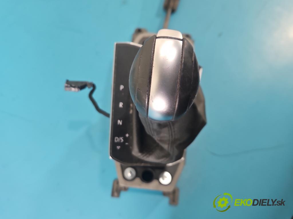 Vw Tiguan II 2016-2024 1.5 TSI 150 HP automatic 110 kW 1498 cm3 5- Páka: Změny: stupeň,rýchlosť 5QH713023AJ (Rýchlostná páka (kulisa))