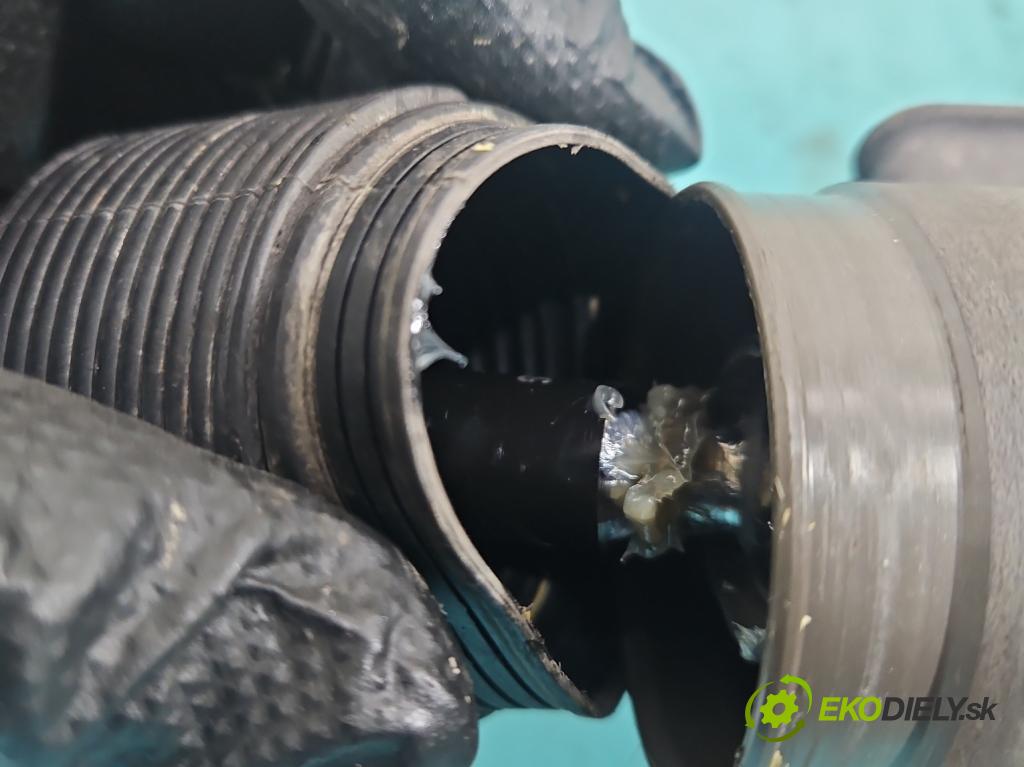 Vw Tiguan II 2016-2024 1.5 TSI 150 HP automatic 110 kW 1498 cm3 5- Ozubené kolo: volant 5Q1423345