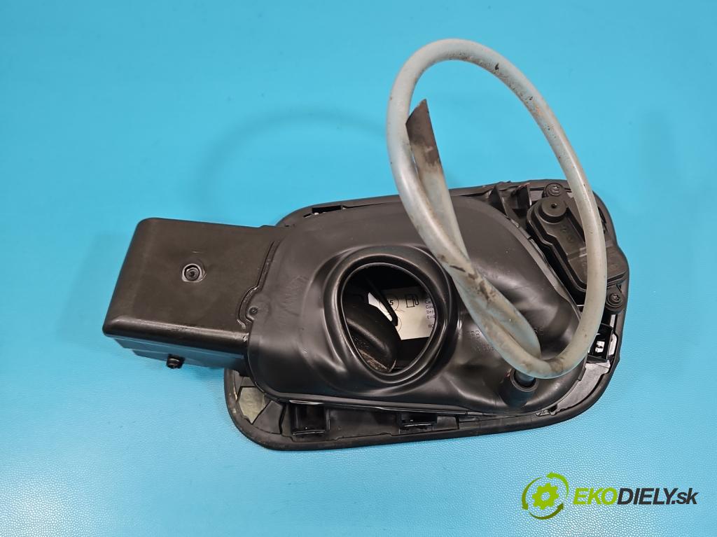 Vw Tiguan II 2016-2024 1.5 TSI 150 hp automatic 110 kW 1498 cm3 5- Klapka nalévání paliva  (Klika dveří ostatní)