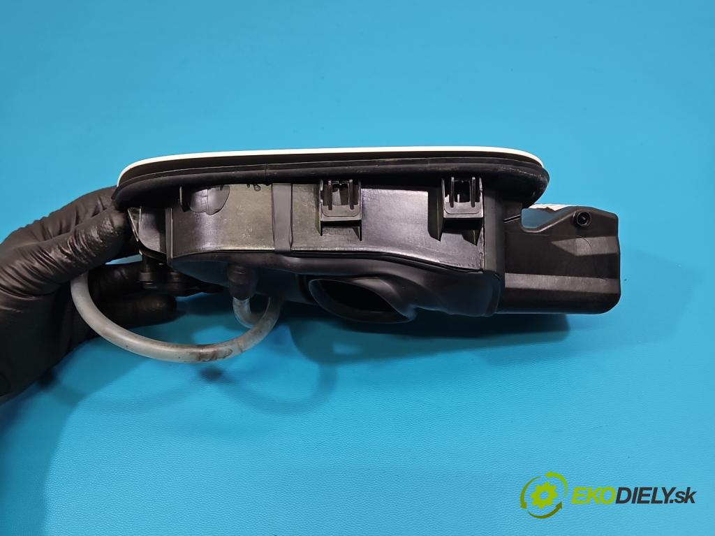 Vw Tiguan II 2016-2024 1.5 TSI 150 hp automatic 110 kW 1498 cm3 5- Klapka nalévání paliva  (Klika dveří ostatní)