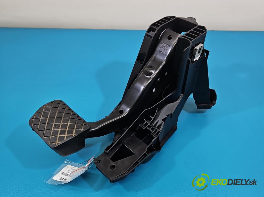 Vw Tiguan II 2016-2024 1.5 TSI 150 HP automatic 110 kW 1498 cm3 5- pedále ostatné 5Q1723058CC