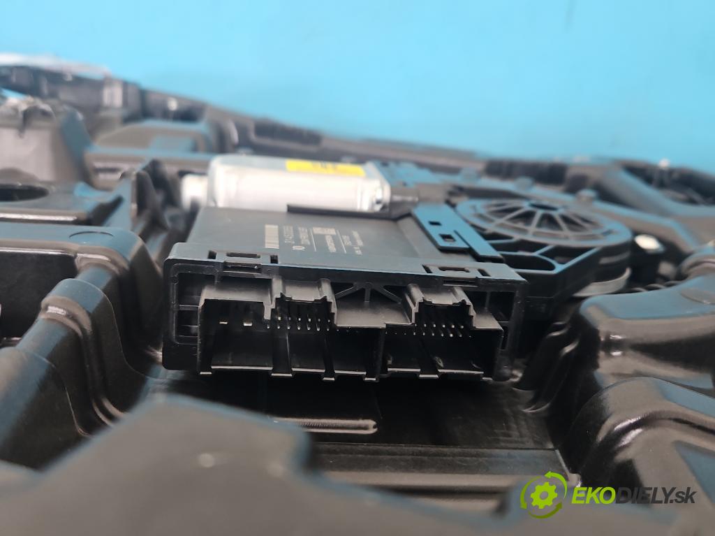 Volvo S90 II 2016- 2.0 T 320KM automatic 235 kW 1969 cm3 4- mechanizmus okna predné ľavý 31453355