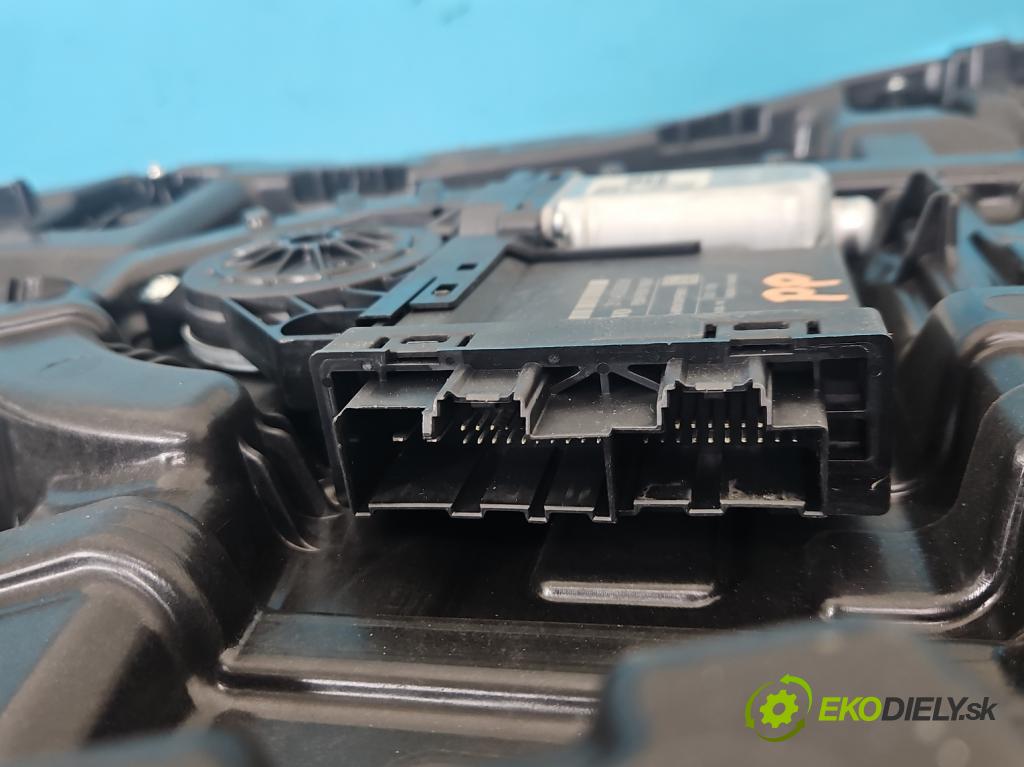 Volvo S90 II 2016- 2.0 T 320KM automatic 235 kW 1969 cm3 4- mechanizmus okna predné pravý 31453358