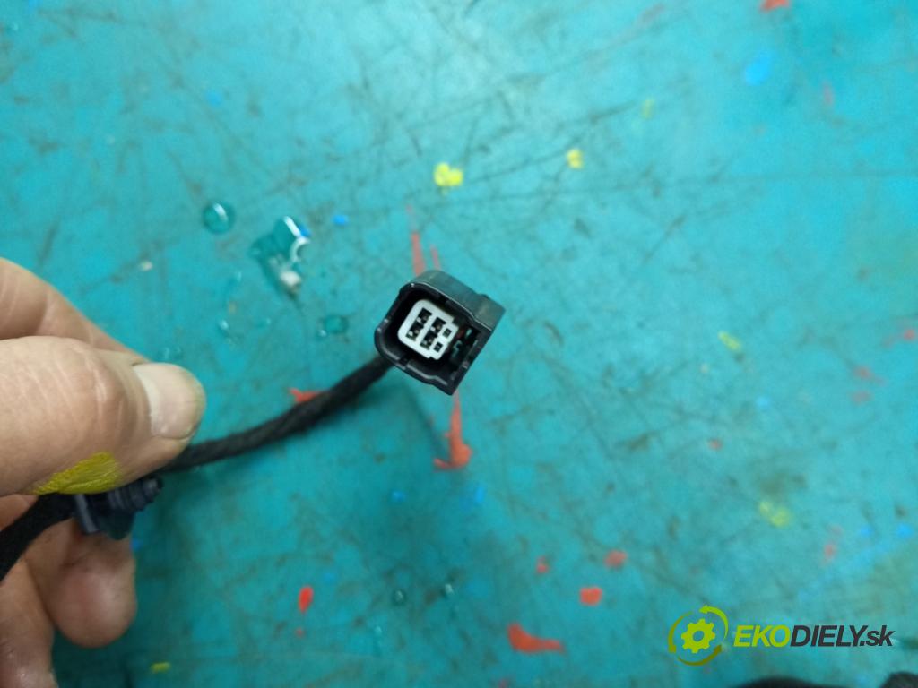 Volvo S90 II 2016- 2.0 T 320KM automatic 235 kW 1969 cm3 4- Zväzok: dvere predné vľavo: 31398916-AC