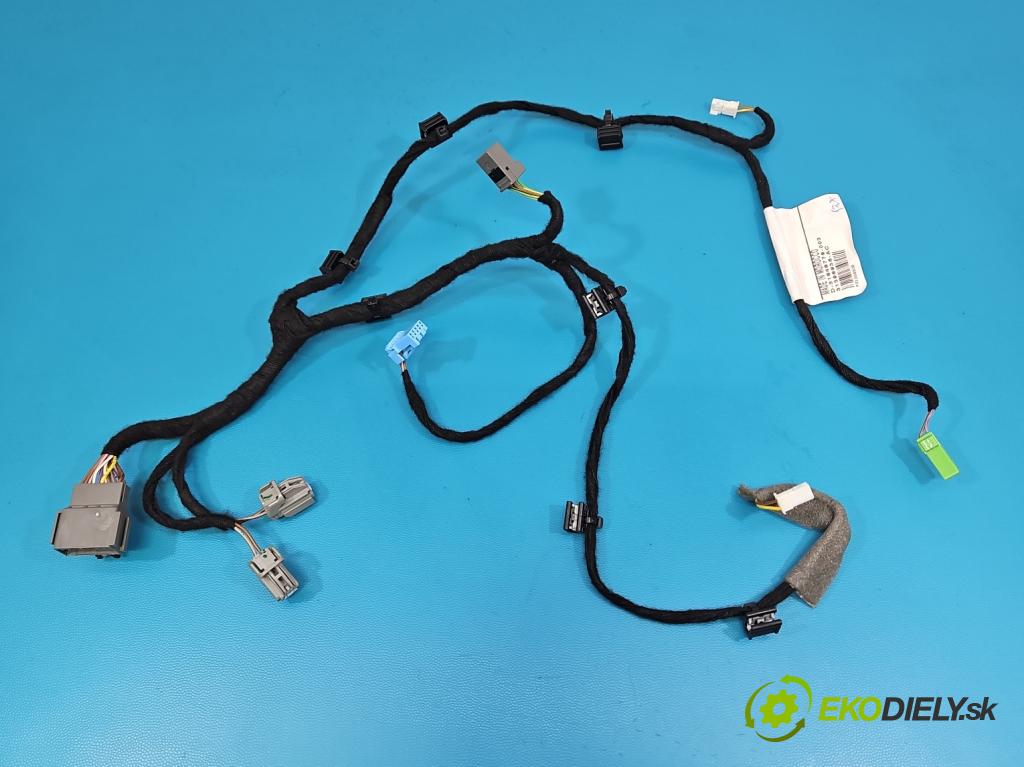 Volvo S90 II 2016- 2.0 T 320KM automatic 235 kW 1969 cm3 4- Zväzok: dvere predné pravých 31398936-AC