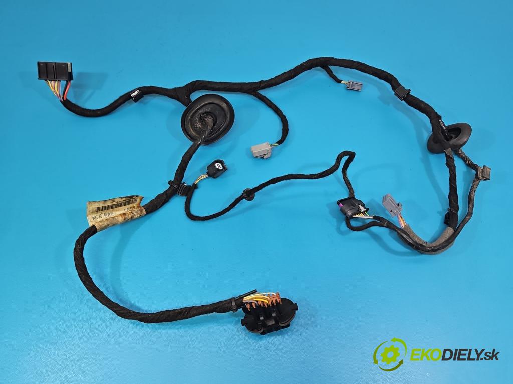 Volvo S90 II 2016- 2.0 T 320KM automatic 235 kW 1969 cm3 4- Zväzok: dvere zadné pravých 31398928-AD