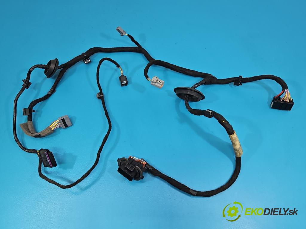 Volvo S90 II 2016- 2.0 T 320KM automatic 235 kW 1969 cm3 4- Zväzok: dvere zadné pravých 31398928-AD