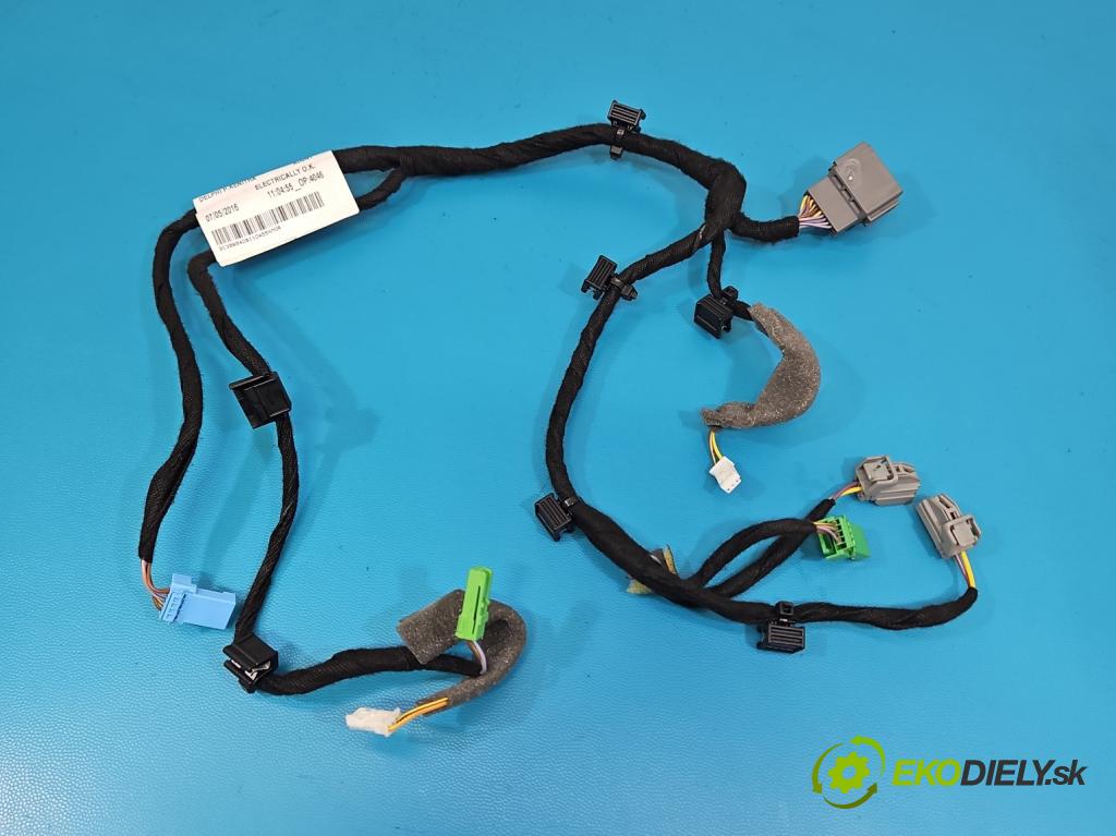 Volvo S90 II 2016- 2.0 T 320KM automatic 235 kW 1969 cm3 4- Zväzok: dvere zadné pravých 31398940-AD