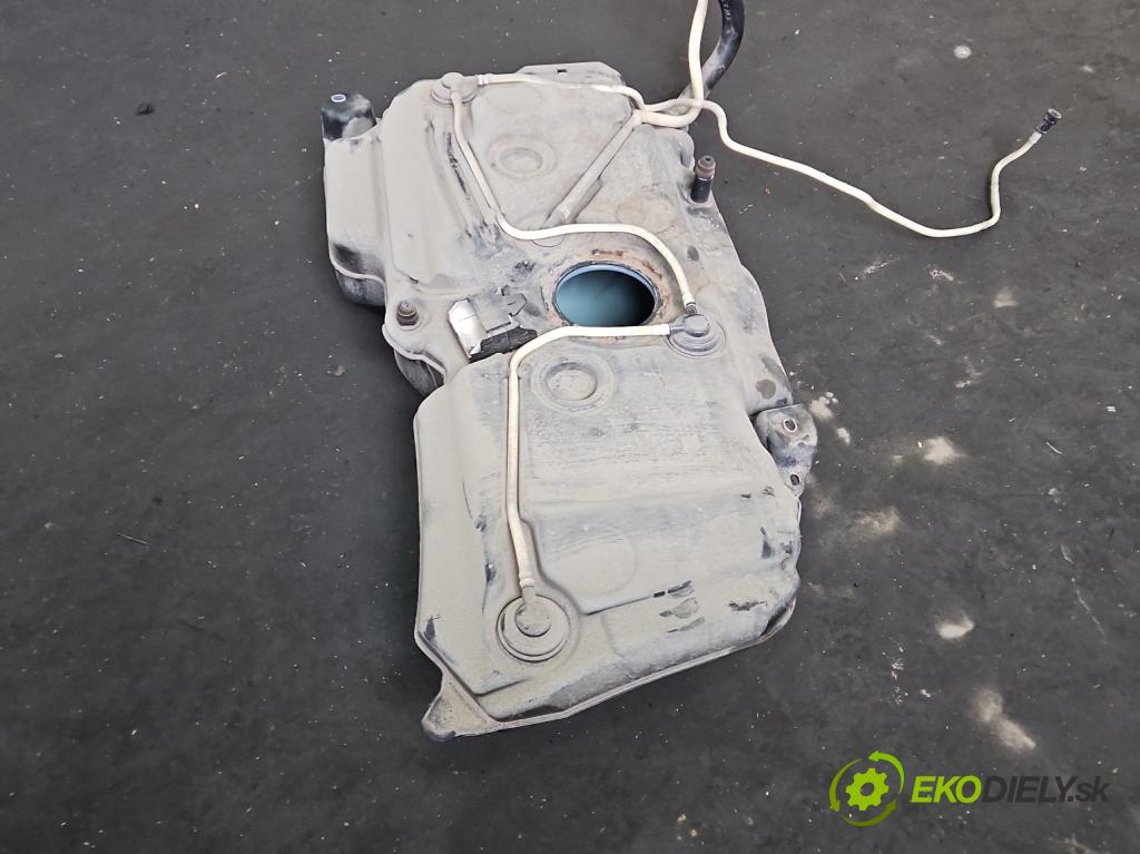 Vw Tiguan II 2016-2024 1.5 TSI 150 HP automatic 110 kW 1498 cm3 5- Nádrž: palivo 5Q020105 (Palivová nádrž)