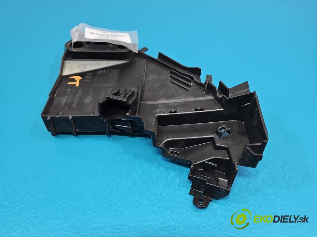 Volvo S90 2016- 2.0 T 320KM automatic 235 kW 1969 cm3 4- kryt plast 31378614