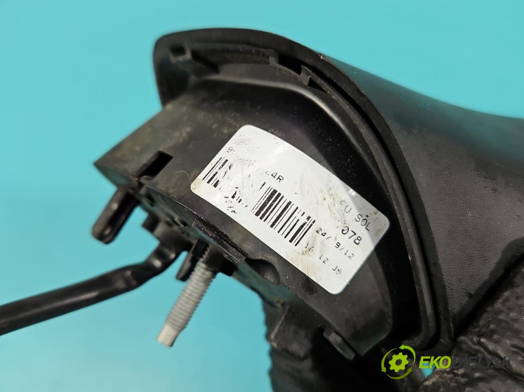 Renault Clio IV 2012-2020 1.2 16V 73 HP manual 54 kW 1149 cm3 5- zrkadlo ľavé  (Kľučka dverí ostatné)