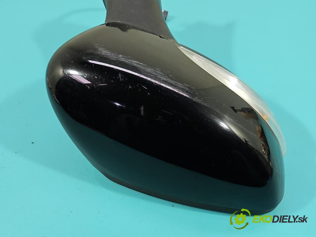 Renault Clio IV 2012-2020 1.2 16V 73 HP manual 54 kW 1149 cm3 5- zrkadlo pravé  (Kľučka dverí ostatné)