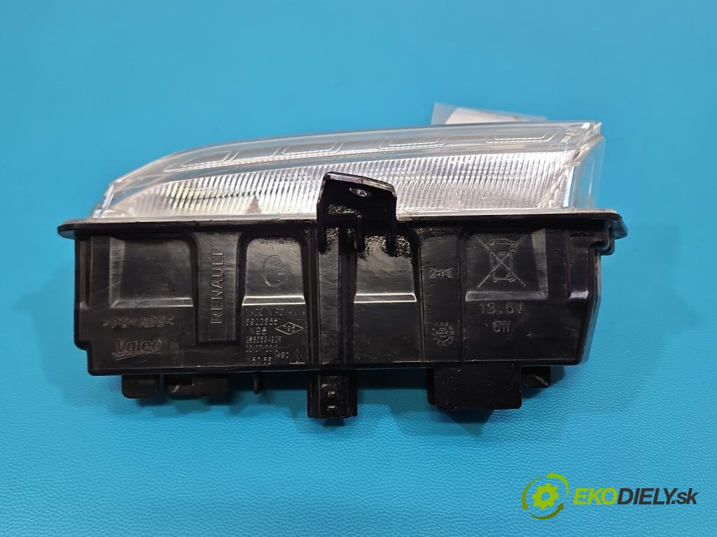 Renault Clio IV 2012-2020 1.2 16V 73 hp manual 54 kW 1149 cm3 5- Světlo provozu denně levé 266059493R