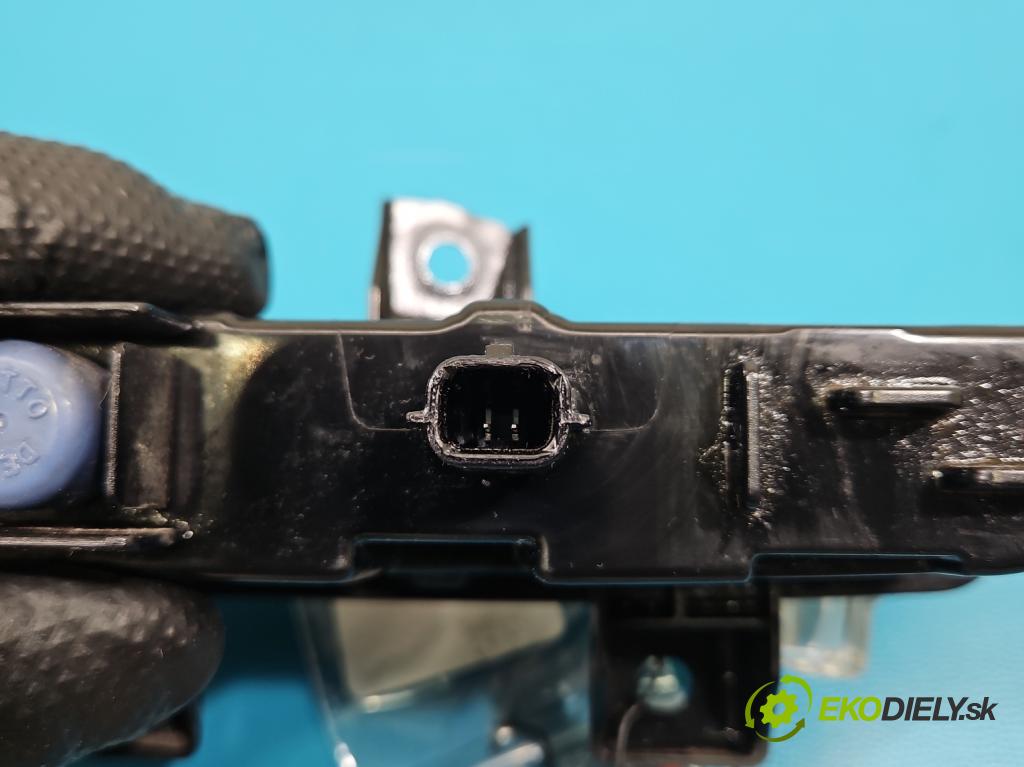 Renault Clio IV 2012-2020 1.2 16V 73 hp manual 54 kW 1149 cm3 5- Světlo provozu denně pravé 89208541