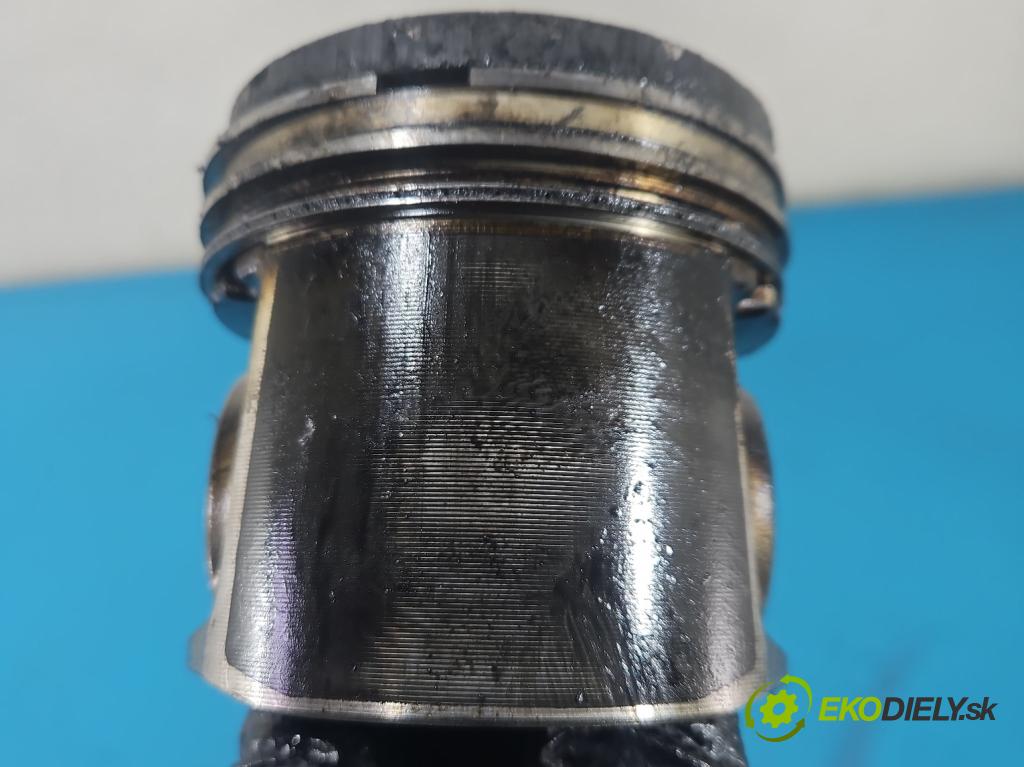 Fiat Ducato IV 2014- 2.3 jtd 131 HP manual 96 kW 2287 cm3 5- piest  (Piest)