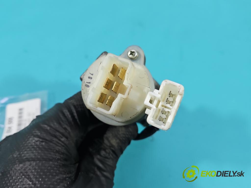 Kia Picanto I 2003-2011 1.1 65 HP manual 47.8 kW 1086 cm3 5- Spínačka (Spínacia skrinka)