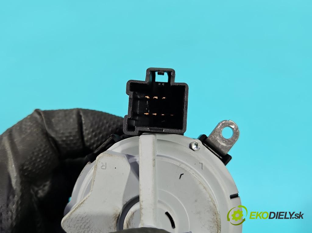 Volvo C30 1.6 hdi 109 HP manual 80 kW 1560 cm3 3- Spínačka 31252481 (Spínacia skrinka)